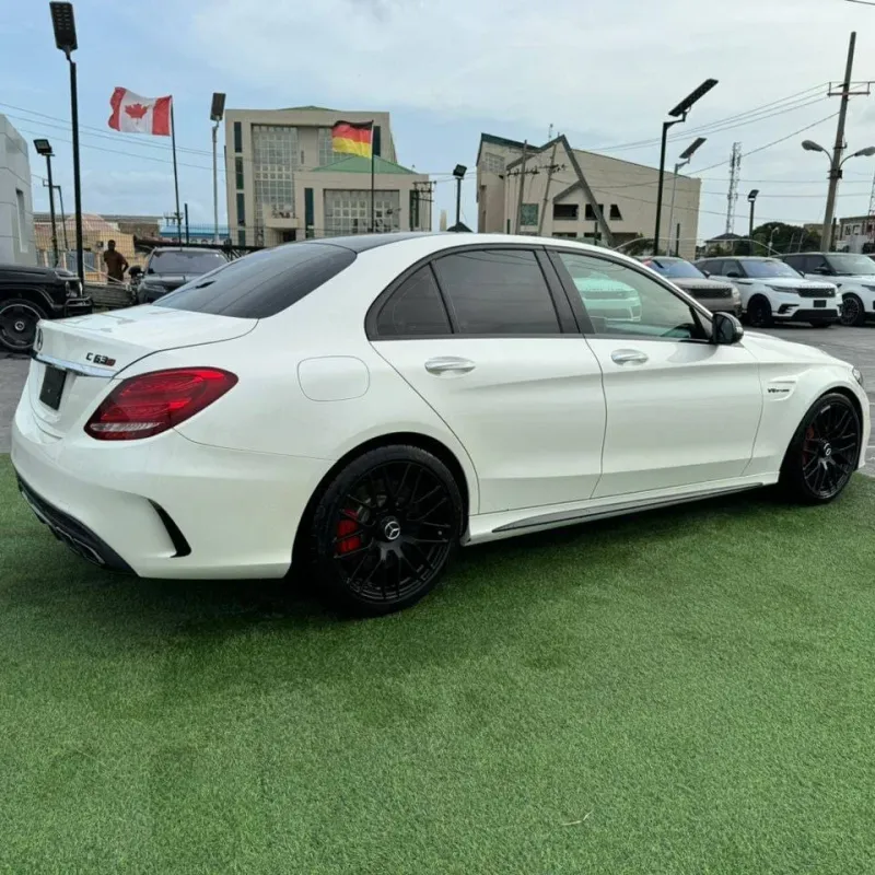 Thumbnail 2 of 2019 Mercedes-Benz GLS-Class